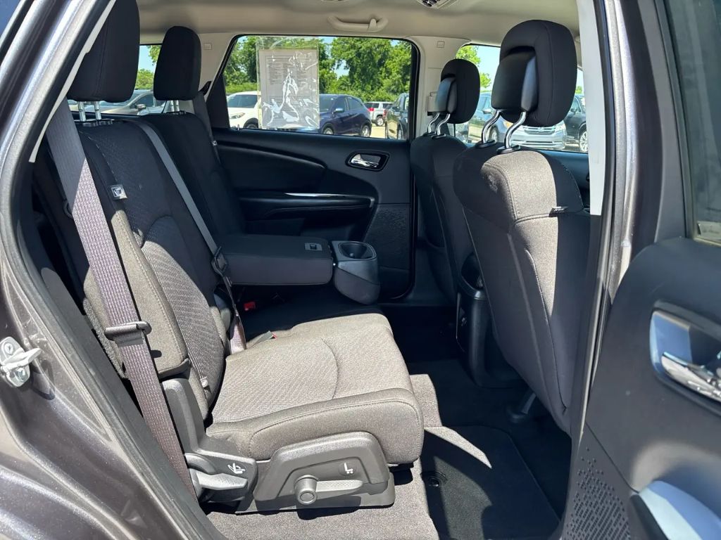 2019 Dodge Journey SE - Photo 25