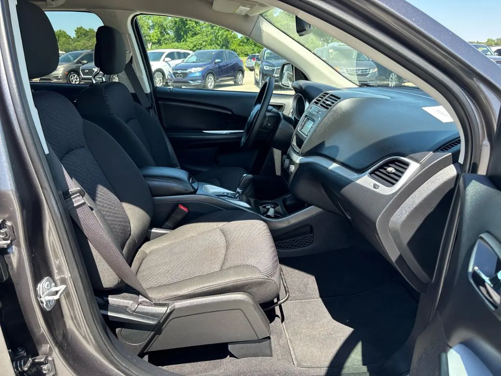 2019 Dodge Journey SE - Photo 26