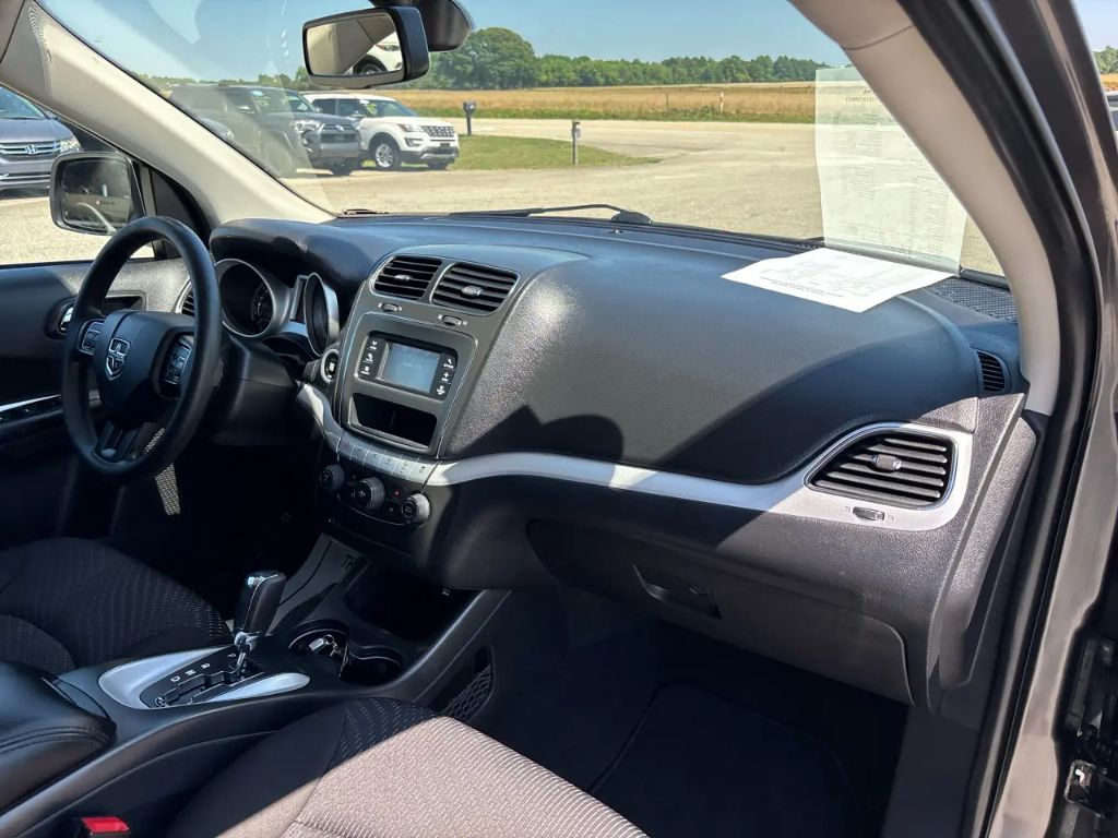 2019 Dodge Journey SE - Photo 27