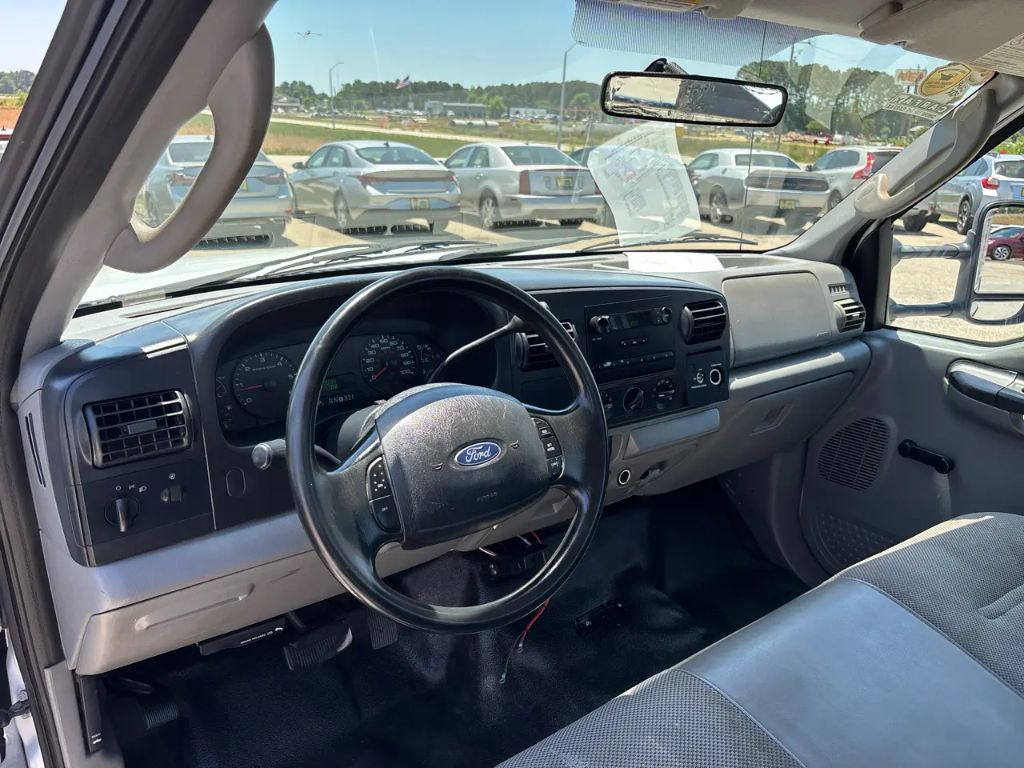 2006 Ford F-250 Super Duty XL - Photo 14