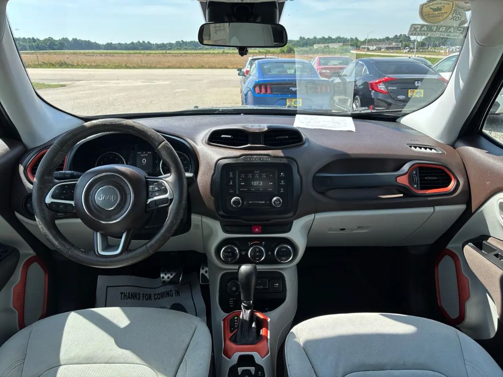 2015 Jeep Renegade Latitude - Photo 12
