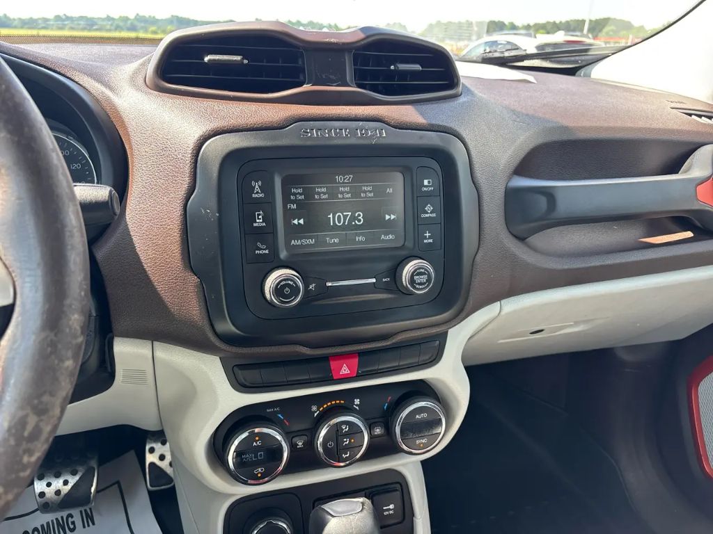 2015 Jeep Renegade Latitude - Photo 15